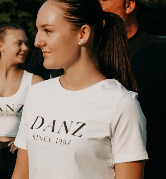 DANZ Signature Cropped Shirt